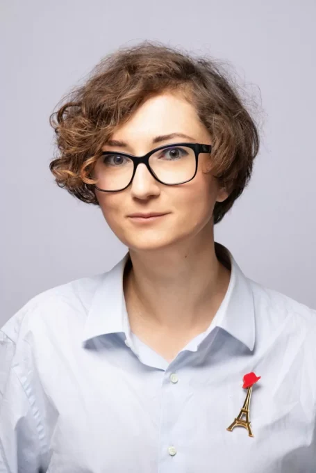 photo scaled e1744069165952 1028x1536